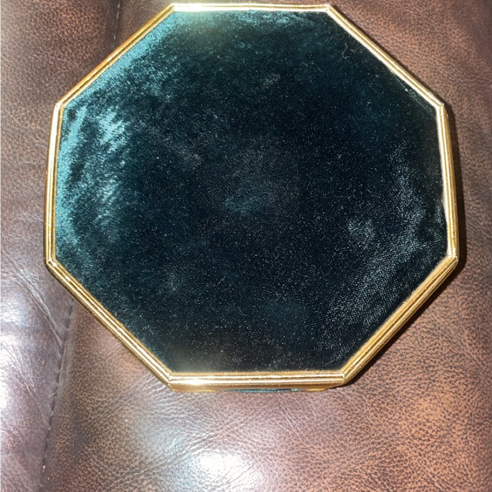 Vintage emerald green and Gold Octagon musical jewlery box